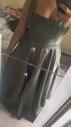 Lindo vestido de festa verde escuro. Tam M/G, usado apenas uma vez. 