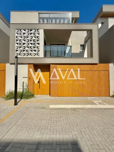 Casa de 337m² no Santa Lucía Collection na Barra da Tijuca para venda com 4 suítes, lazer