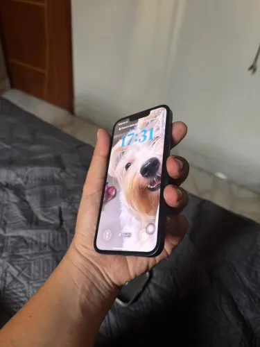 iPhone 14 midnight 