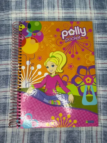Caderno anos 2000 Polly Pocket
