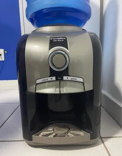 ?Bebedouro Esmaltec Gelágua 220v