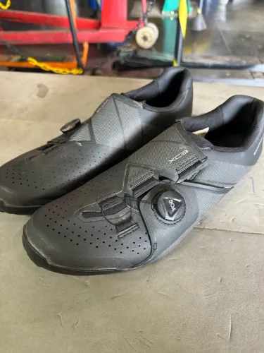 Sapatilha shimano xc3