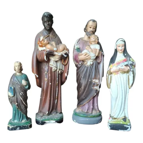 Antiga Estatueta Religiosa
