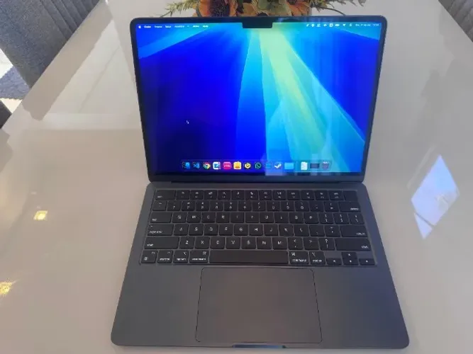 MacBook M3 16gb 256 Cinza - Impecavel