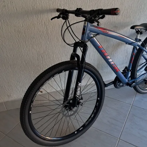 Bicicleta track 21v aro 29  freio a disco 