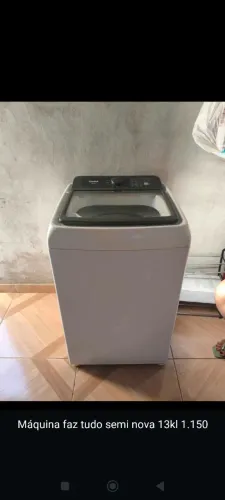 Vende-se máquina semi nova faz tudo 13kl