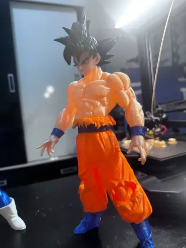 Action Figure Goku (Dragon Ball) - Impressão 3D de Alta Qualidade