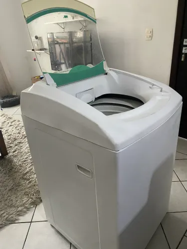 Máquina de lavar roupa revisada 10kg