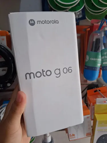 Motorola g06 128 gb na caixa completo poucos dias de uso