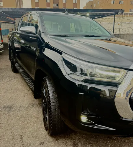 Toyota Hilux CD SRX 4X4 2.8 TDI 16V Diesel Aut. 2024