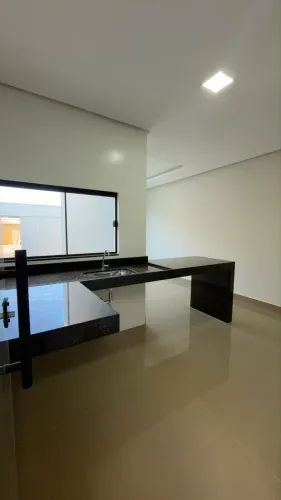 Casa a venda no Bairro Jardim Olímpico parte Alta