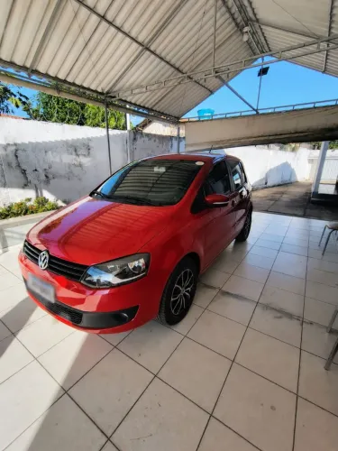 Volkswagen Fox 1.0 MI Total Flex 8V 5P 2014