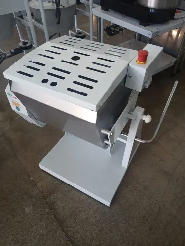 Masseira Semi-Rápida MBI 25kg Bivolt - Gastromaq