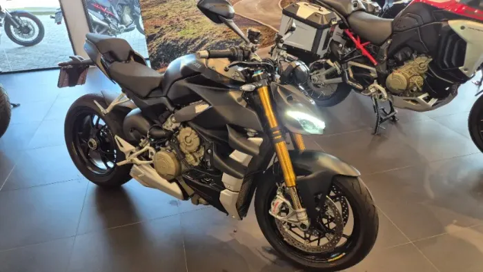 DUCATI STREETFIGHTER V4S