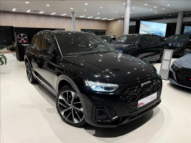 Audi Q5 S-line Black 2.0 TFSI Quat. S-tronic 2025