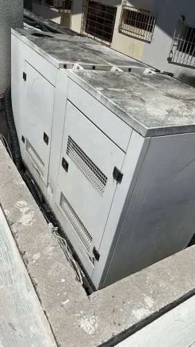 Gerador de energia Diesel 110kva trifásico 