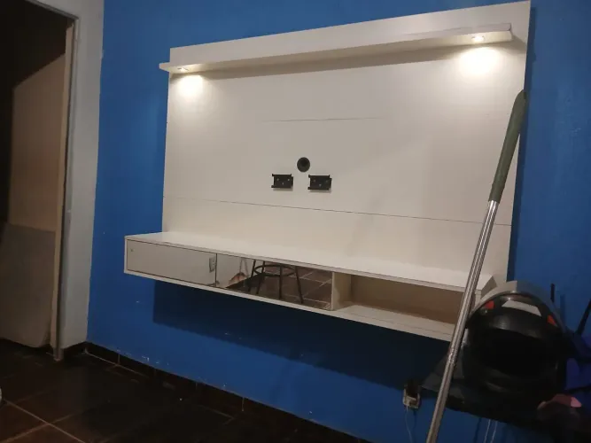 Painel de tv 70 polegadas ,preço negociavel 