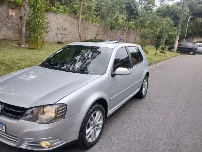 Volkswagen Golf Sportline 1.6 MI Total Flex 8V 4P 2010
