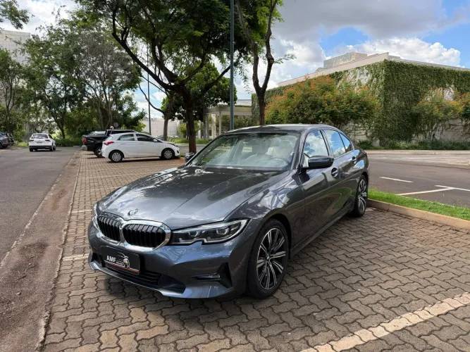 BMW 320I A 2.0 Turbo/activeflex 16V 184cv 4P 2021