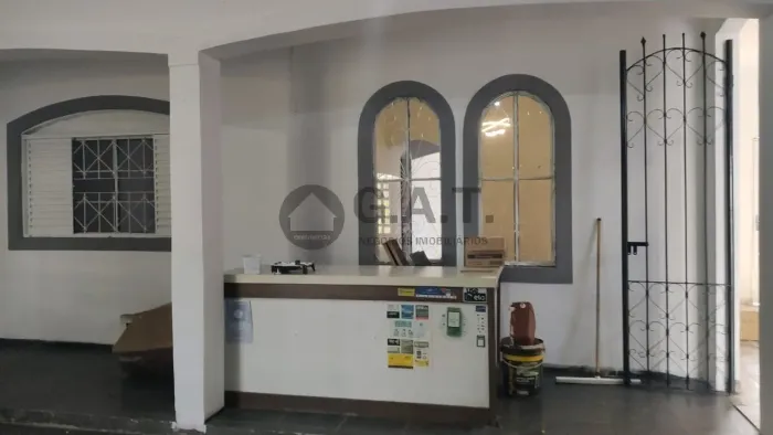 Casa à venda em Sorocaba-SP, Parque das Laranjeiras: 3 quartos, 2 salas, 2 banheiros, 2 va