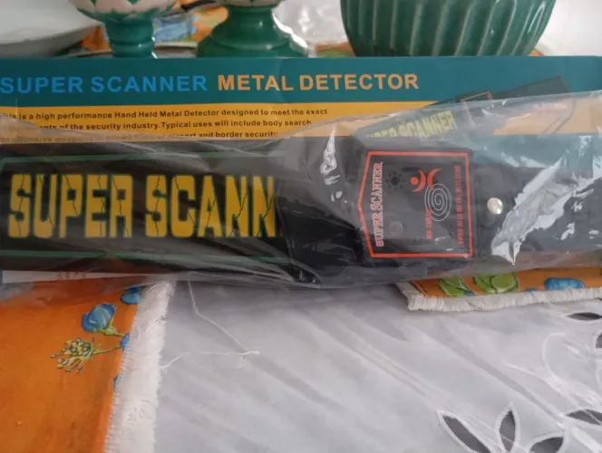 Detector de metais novos.