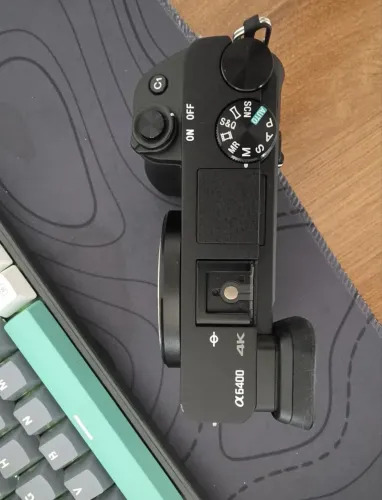 Câmera Sony a6400 mirrolens