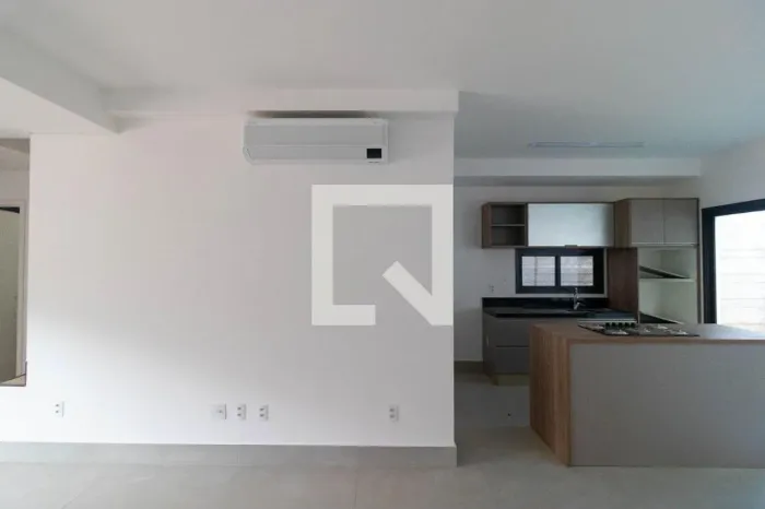 CASA RESIDENTIAL em Campinas - São Paulo, Parque Taquaral