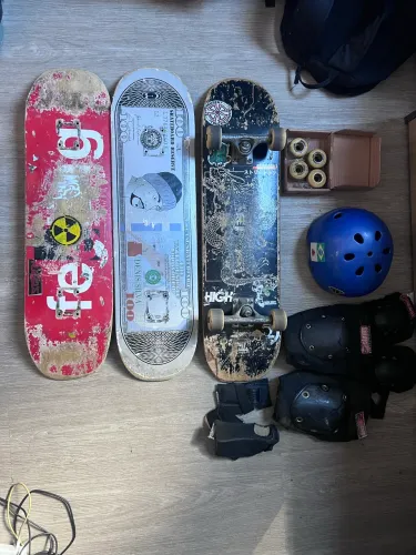     Skate Completo Montado - Peças Importadas + Brinde