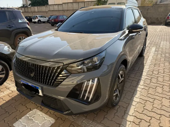 Peugeot 2008 GT 1.0 Turbo Flex 5P Aut. 2025