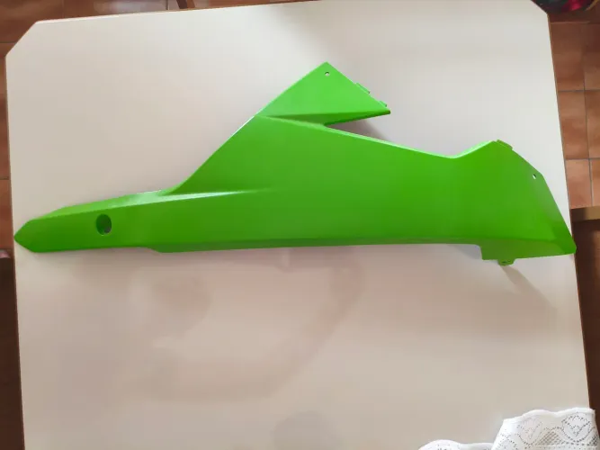Carenagem inferior ninja 300