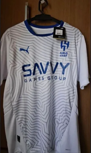 Camisa de futebol al hilal