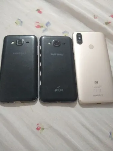 Lote 3 celular Retirar peças