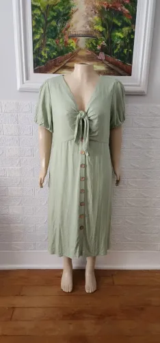 Vestido de Linho com Botões de Madeira Plus Size - TAL & QUAL