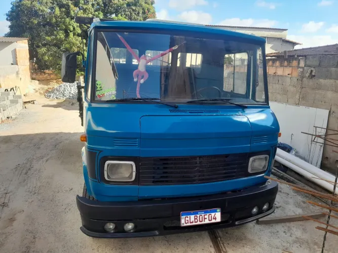 Caminhão 608 D 3/4