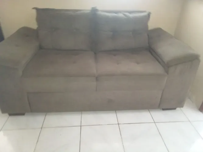 VENDE-SE SOFÁ