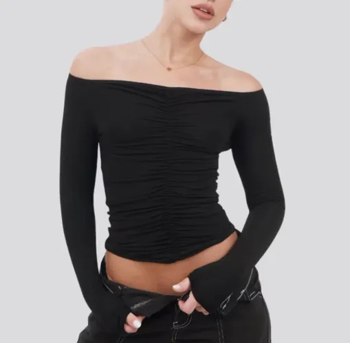 Top Gabriela Preto Feminino Ombro a Ombro Franzido Ajustado Moderno