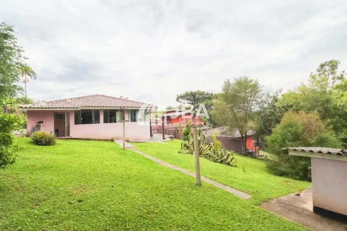 Chacará para venda possui  casa 200 m2 e terreno 2500 m2
