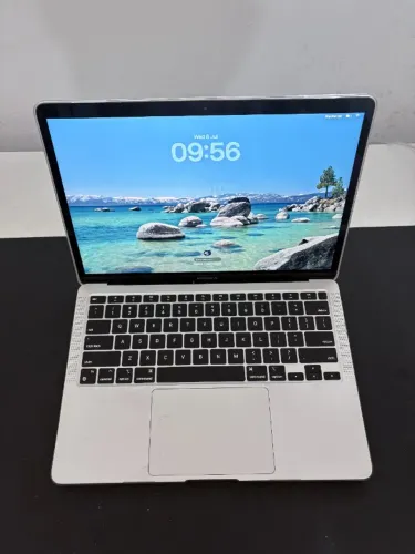 Macbook Air M1 2020