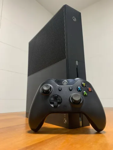 Xbox One 500GB + Controle | Funcionando Perfeitamente