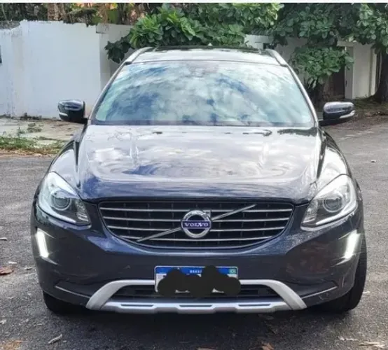Volvo XC 60 D-5 Momentum 2.4 AWD Diesel 5P 2017