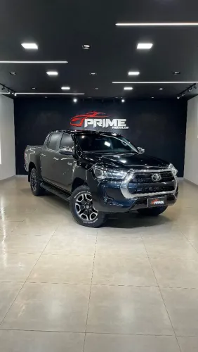 Toyota Hilux CD SRX 4X4 2.8 TDI 16V Diesel Aut. 2023