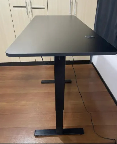 Mesa Pichau 140cm Preto PG-STS140-BK com motor