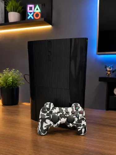 Ps3 super slim desbloq / 200 mil jogos / garantia