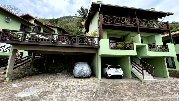 Pousada com 14 dormitórios à venda, 1000 m² por R$ 4.200.000,00 - Açores - Florianópolis/S