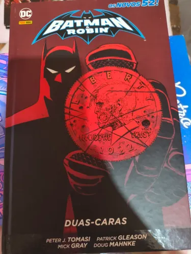 Batman e Robin duas caras