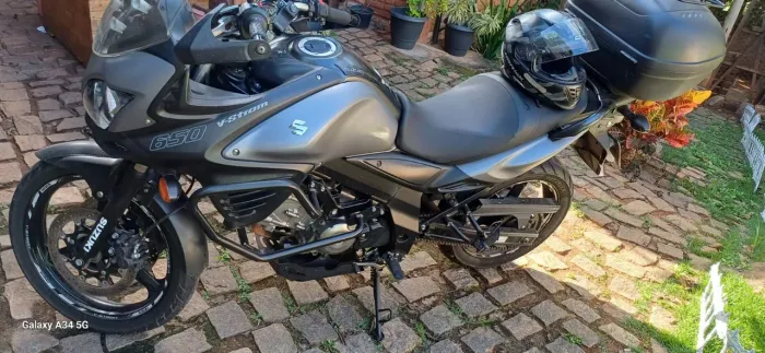 Suzuki Vston 650 2017 