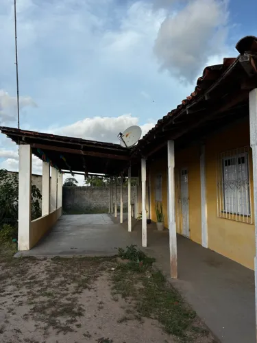Aluga-se casa (chácara, sítio) no bairro alecrim 