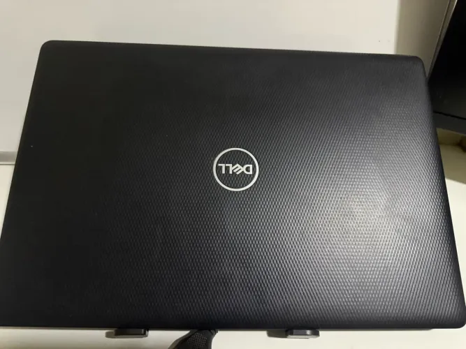 Notebook Dell Inspiron 15 - Intel Core [i5] 8ª Geração - [8GB] RAM - [SSD 256GB]