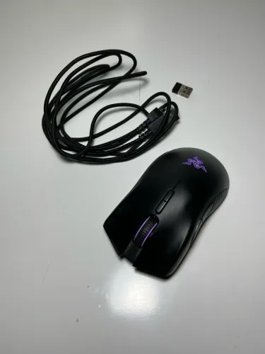 Razer Mamba sem fio, 16.000 DPI, RGB, 7 botões e switches mecânicos.