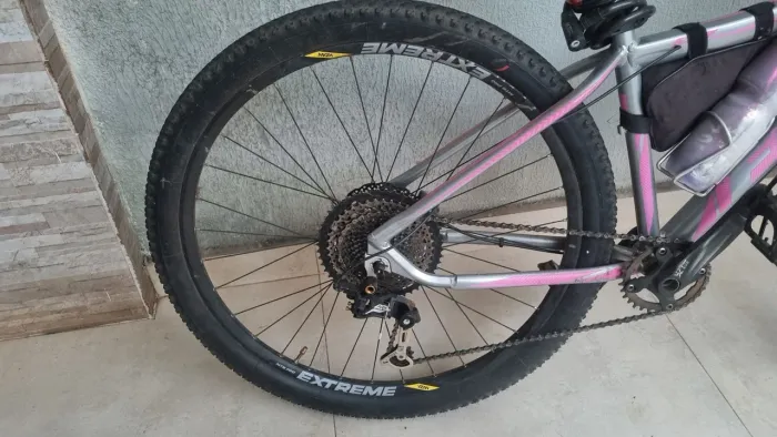 Bike aro 29 , 13v . Bike para trilha. 